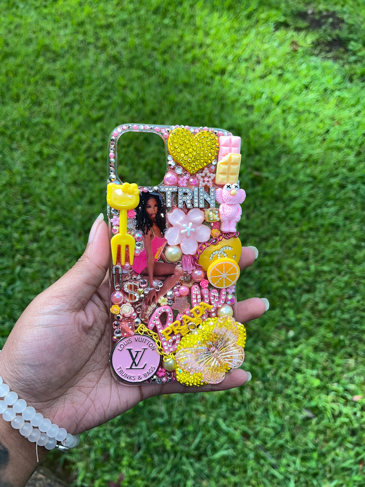 Trin IPhone 11 Junk Case
