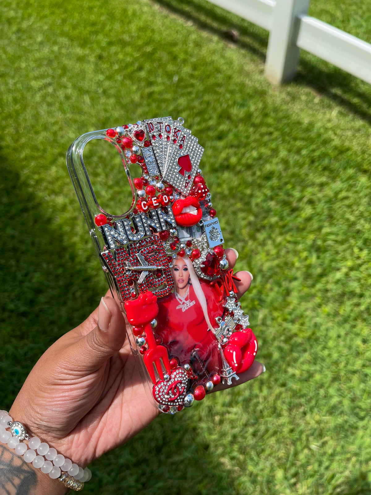 Nunn iPhone 17 Junk Case